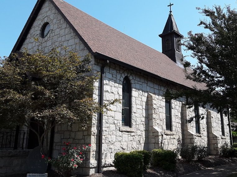 Holy Angels Roman Catholic Church